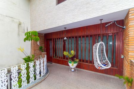 Casa à venda com 197m², 3 quartos e 2 vagasTerraço