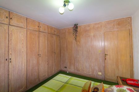 Casa à venda com 197m², 3 quartos e 2 vagasQuarto 3