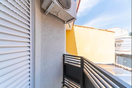 Casa à venda com 77m², 2 quartos e 1 vaga Casa à venda com 77m², 2 quartos e 1 vagaVaranda do Quarto 2