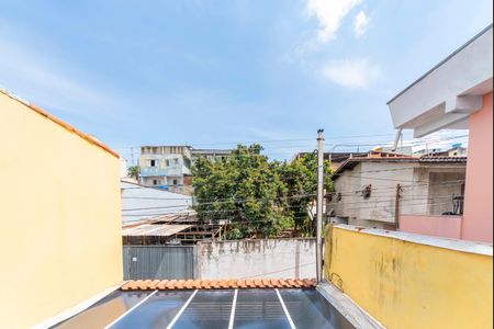 Casa à venda com 77m², 2 quartos e 1 vaga Casa à venda com 77m², 2 quartos e 1 vagaVista da Varanda do Quarto 2