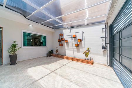 Casa à venda com 77m², 2 quartos e 1 vaga Casa à venda com 77m², 2 quartos e 1 vagaGaragem