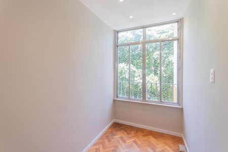 Sala de apartamento para alugar com 1 quarto, 53m² em Maracanã, Rio de Janeiro