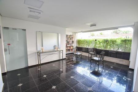 Apartamento à venda com 84m², 3 quartos e 2 vagasHall social