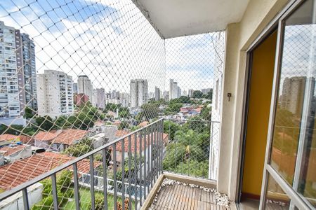 Apartamento à venda com 84m², 3 quartos e 2 vagasVaranda