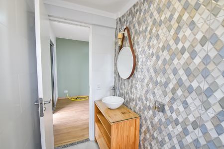 Apartamento à venda com 84m², 3 quartos e 2 vagasBanheiro da suíte