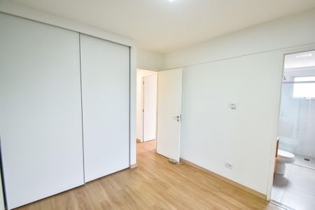 Apartamento à venda com 84m², 3 quartos e 2 vagasSuíte