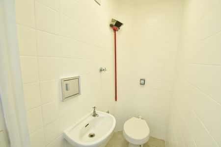 Apartamento à venda com 84m², 3 quartos e 2 vagasBanheiro de serviço