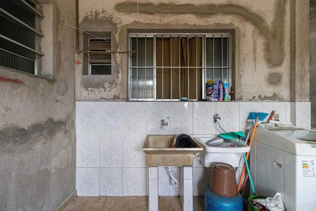 Casa para alugar com 30m², 1 quarto e 1 vaga Casa para alugar com 30m², 1 quarto e 1 vagaÁrea de Serviço
