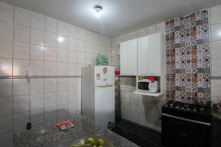 Casa para alugar com 80m², 2 quartos e 1 vagaCozinha