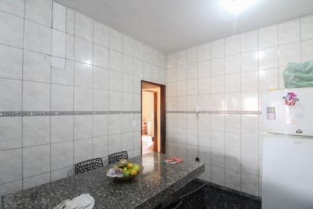 Casa para alugar com 80m², 2 quartos e 1 vagaCozinha