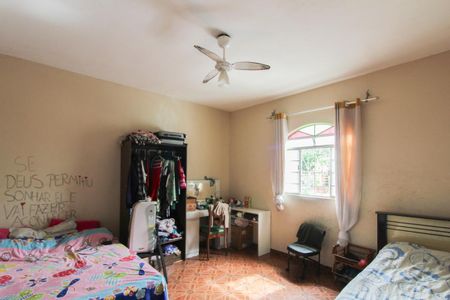 Casa para alugar com 80m², 2 quartos e 1 vagaQuarto 1