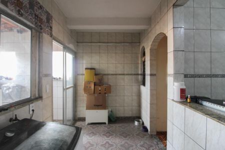 Casa para alugar com 80m², 2 quartos e 1 vagaÁrea de Serviço