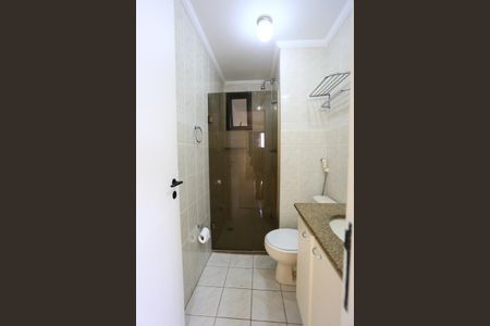 Apartamento para alugar com 67m², 2 quartos e 2 vagas Apartamento para alugar com 67m², 2 quartos e 2 vagasBanheiro