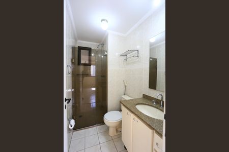 Apartamento para alugar com 67m², 2 quartos e 2 vagas Apartamento para alugar com 67m², 2 quartos e 2 vagasBanheiro