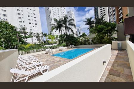 Apartamento para alugar com 67m², 2 quartos e 2 vagas Apartamento para alugar com 67m², 2 quartos e 2 vagasÁrea comum - Piscina