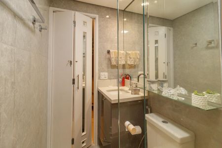 Apartamento à venda com 69m², 2 quartos e 1 vagaBanheiro 