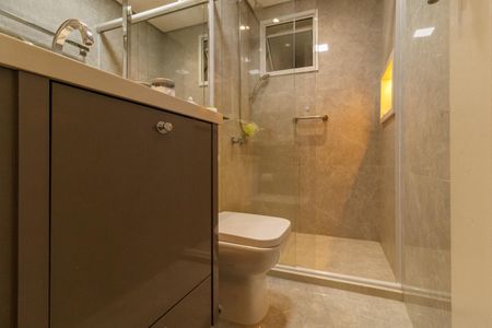 Apartamento à venda com 69m², 2 quartos e 1 vagaBanheiro 