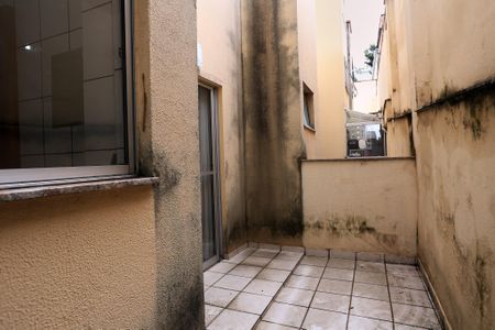 Apartamento para alugar com 96m², 2 quartos e 1 vagaVaranda