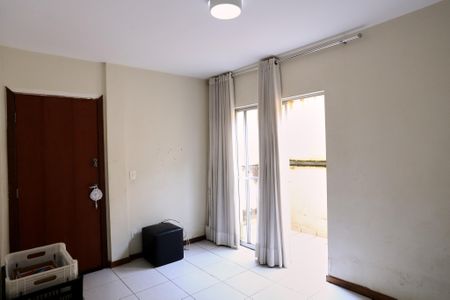 Apartamento para alugar com 96m², 2 quartos e 1 vagaSala