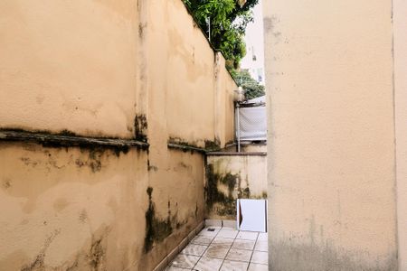 Apartamento para alugar com 96m², 2 quartos e 1 vagaVaranda