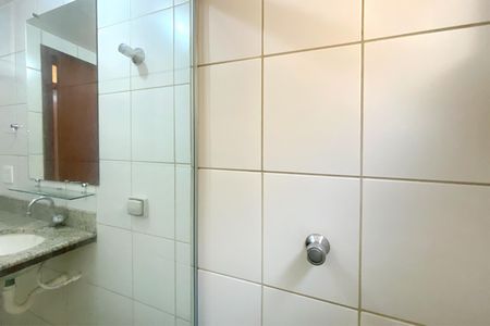 Apartamento para alugar com 96m², 2 quartos e 1 vaga Apartamento para alugar com 96m², 2 quartos e 1 vagaBanheiro