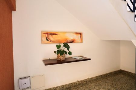 Apartamento para alugar com 96m², 2 quartos e 1 vagaHall