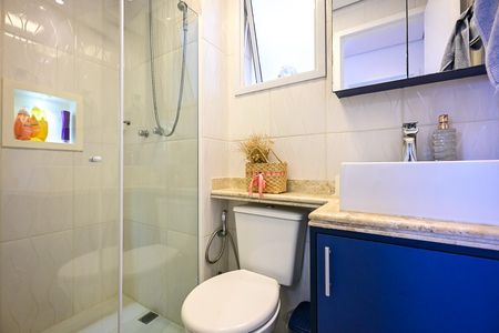 Apartamento para alugar com 69m², 2 quartos e 2 vagasBanheiro