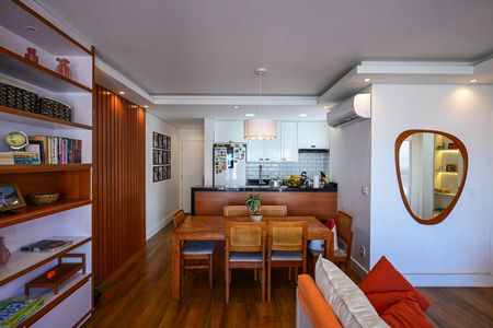 Apartamento para alugar com 69m², 2 quartos e 2 vagasSala de Jantar