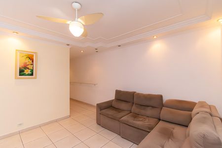 Sala de casa à venda com 3 quartos, 128m² em Jardim Paraguacu, São Paulo