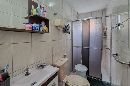 Apartamento à venda com 76m², 2 quartos e 1 vagaBanheiro Social