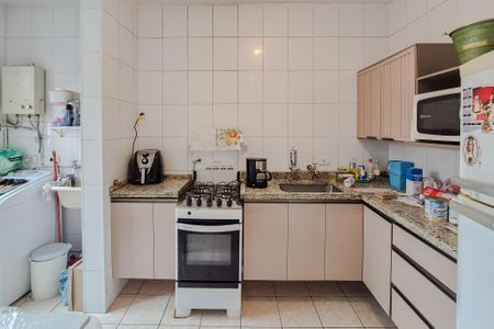 Apartamento à venda com 76m², 2 quartos e 1 vagaCozinha e Área de Serviço