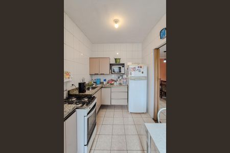 Apartamento à venda com 76m², 2 quartos e 1 vagaCozinha e Área de Serviço