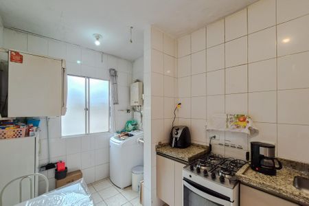 Apartamento à venda com 76m², 2 quartos e 1 vagaCozinha e Área de Serviço