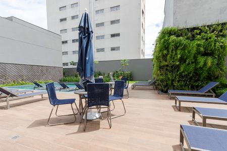 Apartamento à venda com 61m², 2 quartos e 1 vaga Apartamento à venda com 61m², 2 quartos e 1 vagaPiscina