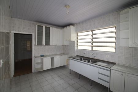 Casa à venda com 150m², 3 quartos e 2 vagasCozinha