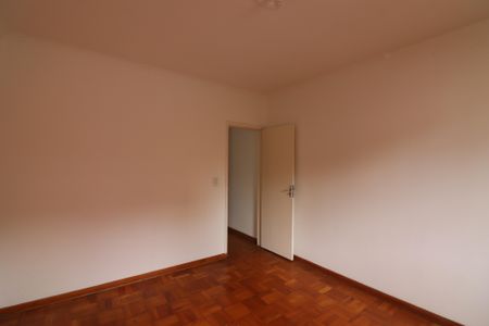 Casa para alugar com 260m², 5 quartos e 2 vagasQuarto 5