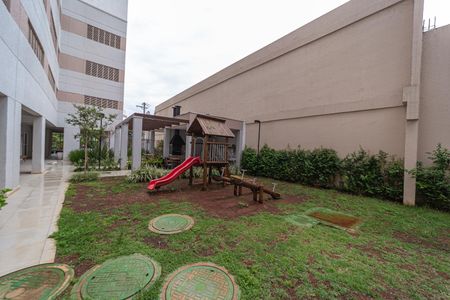 Apartamento para alugar com 33m², 2 quartos e sem vaga Apartamento para alugar com 33m², 2 quartos e sem vagaÁrea comum - Playground