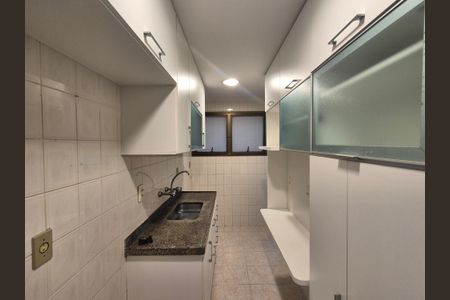 Apartamento à venda com 74m², 2 quartos e 1 vaga
