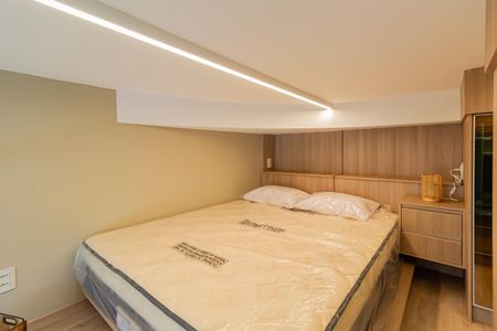 Quarto de kitnet/studio para alugar com 1 quarto, 30m² em Jardim das Acacias, São Paulo