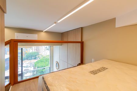 Quarto de kitnet/studio para alugar com 1 quarto, 30m² em Jardim das Acacias, São Paulo