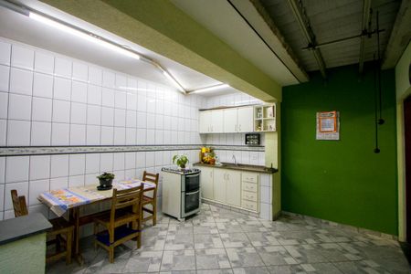 Casa à venda com 230m², 2 quartos e 2 vagasEspaço gourmet