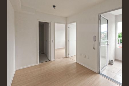 Apartamento para alugar com 2 quartos, 30m² em Jardim Jaragua (sao Domingos), São Paulo