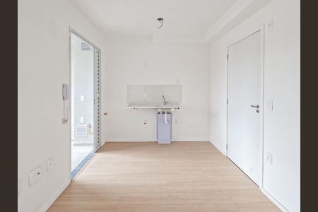 Apartamento para alugar com 2 quartos, 30m² em Jardim Jaragua (sao Domingos), São Paulo