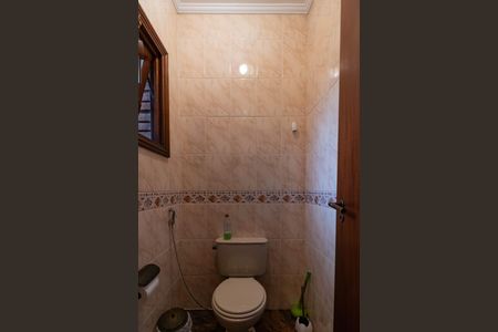 Casa à venda com 280m², 4 quartos e 5 vagasLavabo