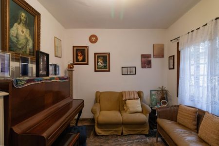 Casa à venda com 280m², 4 quartos e 5 vagasSala