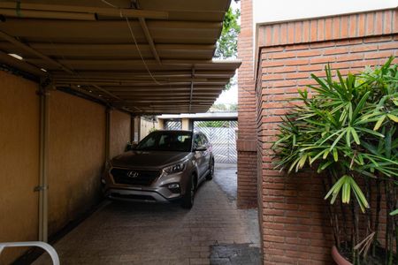 Casa à venda com 280m², 4 quartos e 5 vagasGaragem