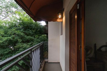 Casa à venda com 280m², 4 quartos e 5 vagasVaranda da Suíte 1