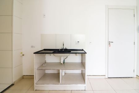 Apartamento à venda com 34m², 2 quartos e sem vaga Apartamento à venda com 34m², 2 quartos e sem vagaCozinha e Área de Serviço
