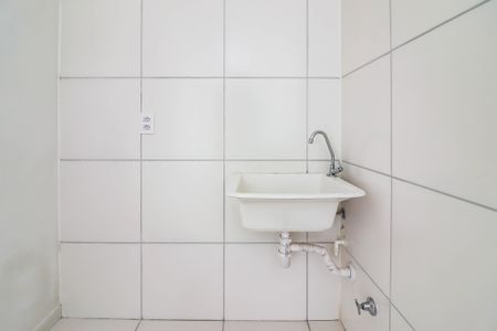 Apartamento à venda com 34m², 2 quartos e sem vaga Apartamento à venda com 34m², 2 quartos e sem vagaCozinha e Área de Serviço