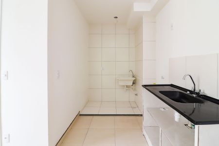Apartamento à venda com 34m², 2 quartos e sem vaga Apartamento à venda com 34m², 2 quartos e sem vagaCozinha e Área de Serviço